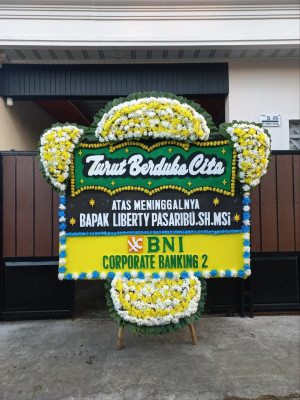 Papan Bunga Duka di Sungai Pangeran