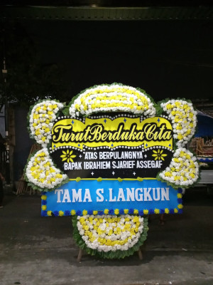 Papan Bunga Duka di Sungai Pangeran